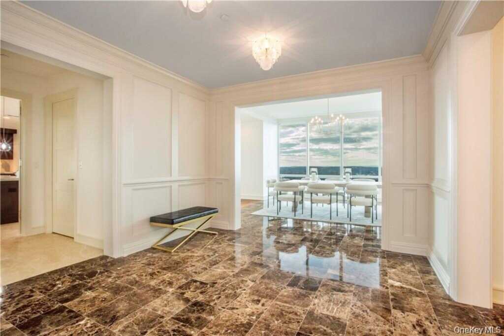 1 Renaissance Square, Unit #PH4CD, White Plains, NY 10601 - Photo 22 of 24