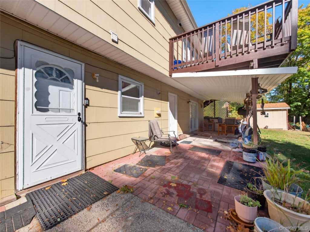 37 Carnation Drive, Nanuet, NY 10954 - Photo 34 of 38