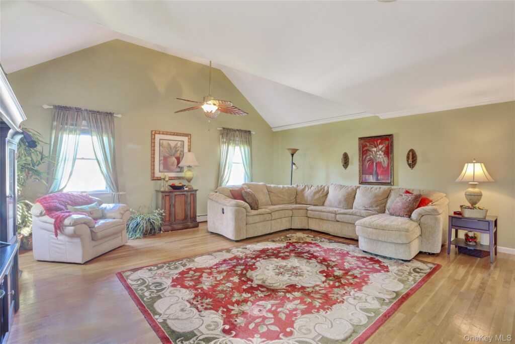 3 Mohawk Court, Stony Point, NY 10980 - Photo 14 of 35