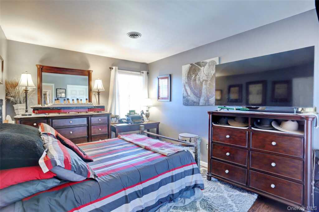 3 Mohawk Court, Stony Point, NY 10980 - Photo 22 of 35