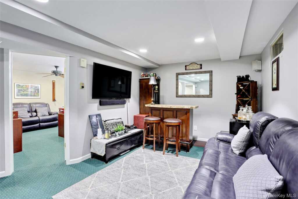 3 Mohawk Court, Stony Point, NY 10980 - Photo 25 of 35