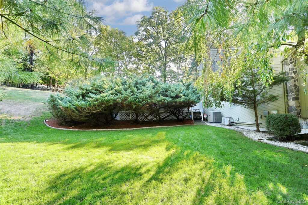 3 Mohawk Court, Stony Point, NY 10980 - Photo 32 of 35