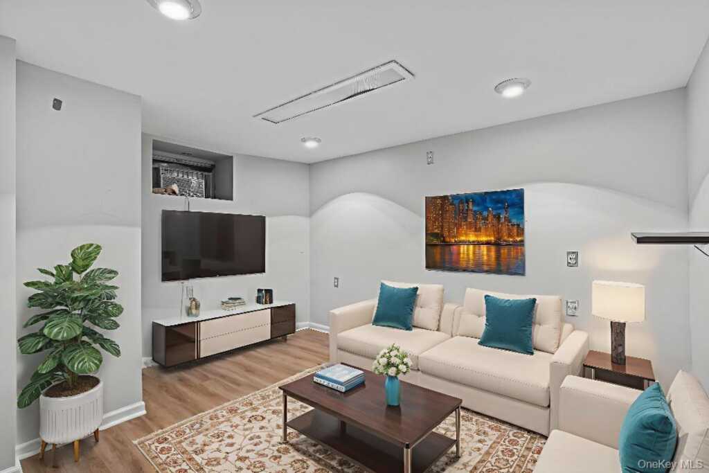 20 Lincoln Street, New Rochelle, NY 10801 - Photo 20 of 28