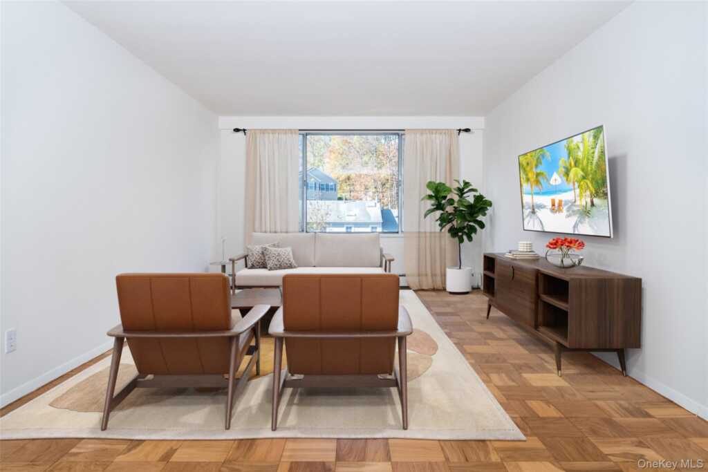 125 Lake Street, Unit #6-J South, White Plains, NY 10604 - Photo 3 of 14