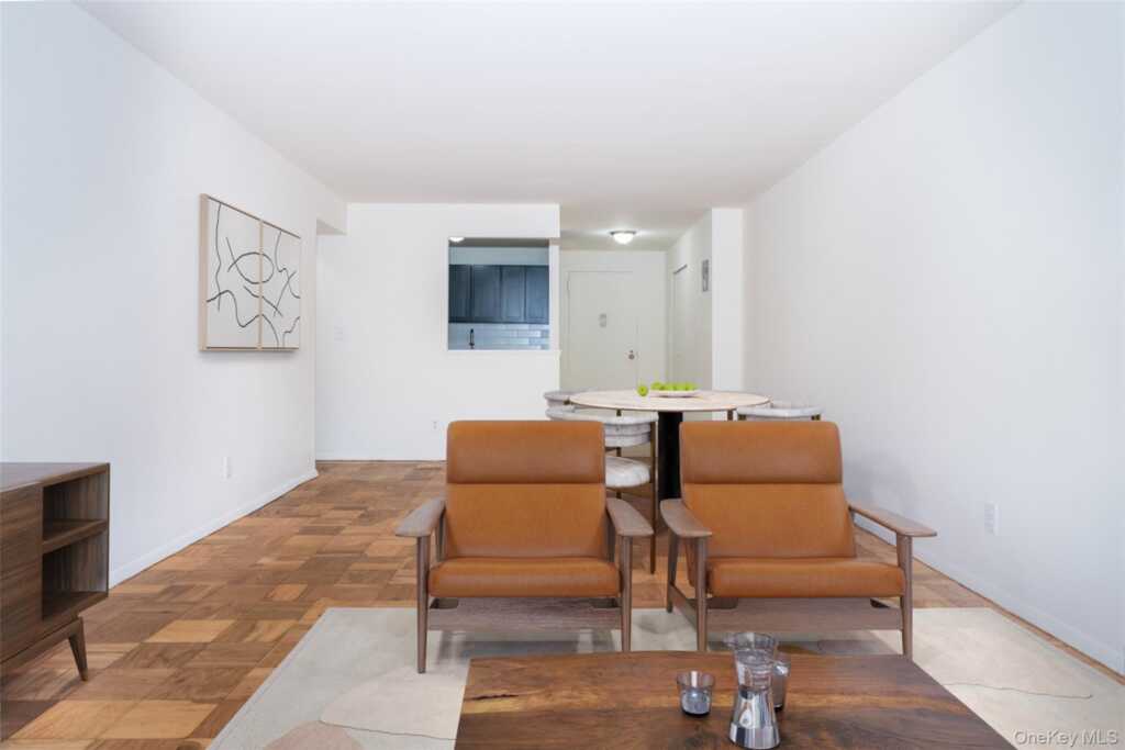 125 Lake Street, Unit #6-J South, White Plains, NY 10604 - Photo 5 of 14