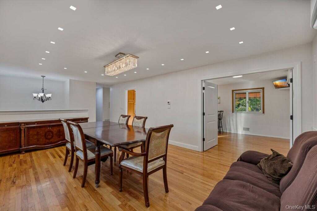 1 Burda Place, New City, NY 10956 - Photo 5 of 28