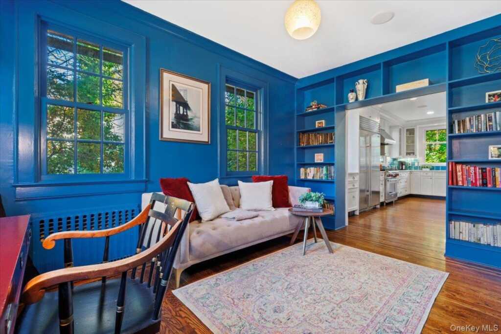 1017 The Parkway, Rye, NY 10543 - Photo 12 of 41