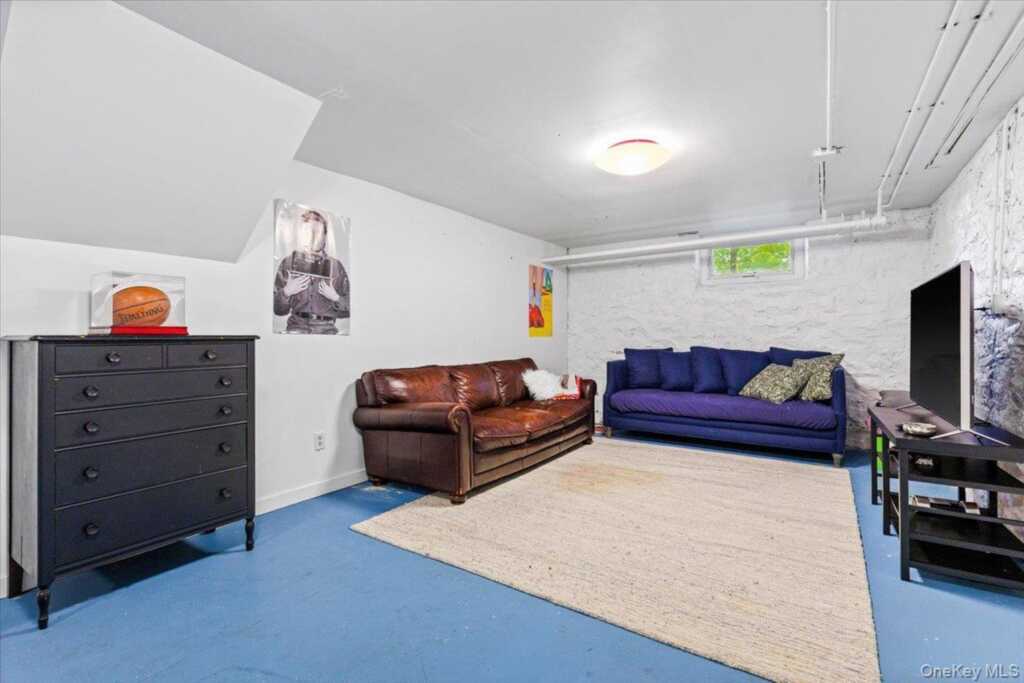 1017 The Parkway, Rye, NY 10543 - Photo 27 of 41