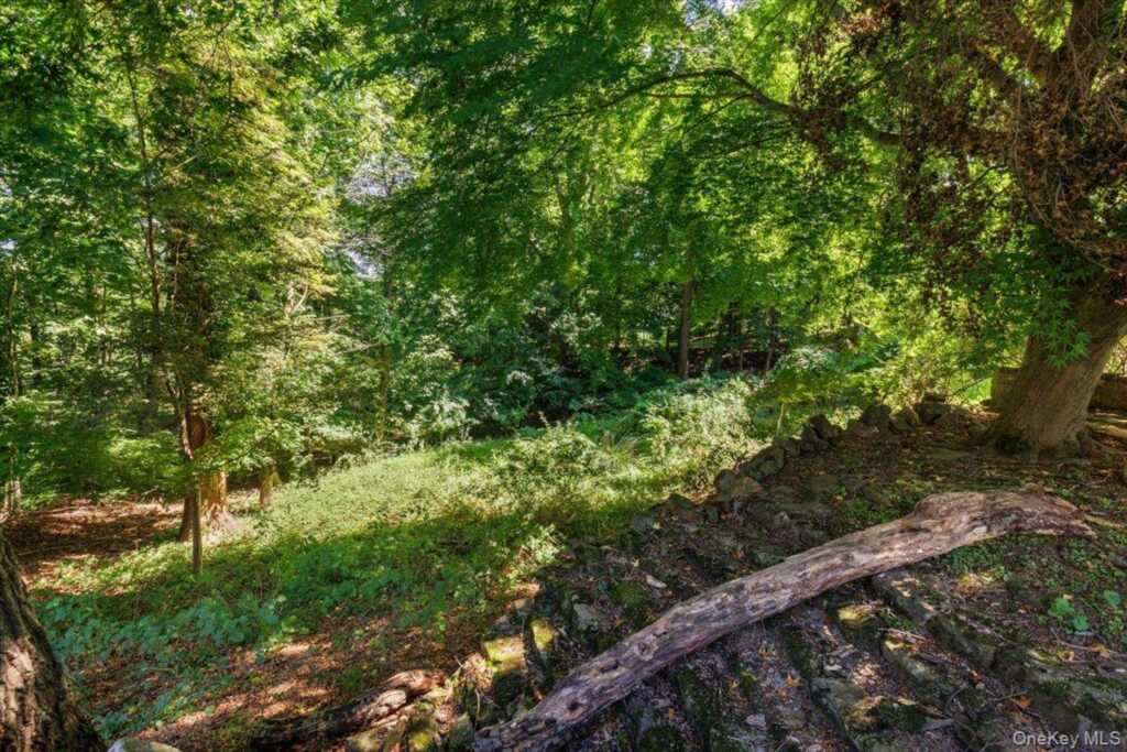 1017 The Parkway, Rye, NY 10543 - Photo 33 of 41