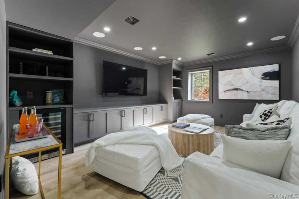 50 Franklin Avenue, Rye, NY 10580 - Photo 15 of 46