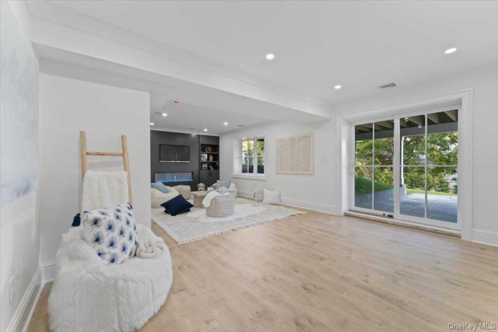 50 Franklin Avenue, Rye, NY 10580 - Photo 24 of 46