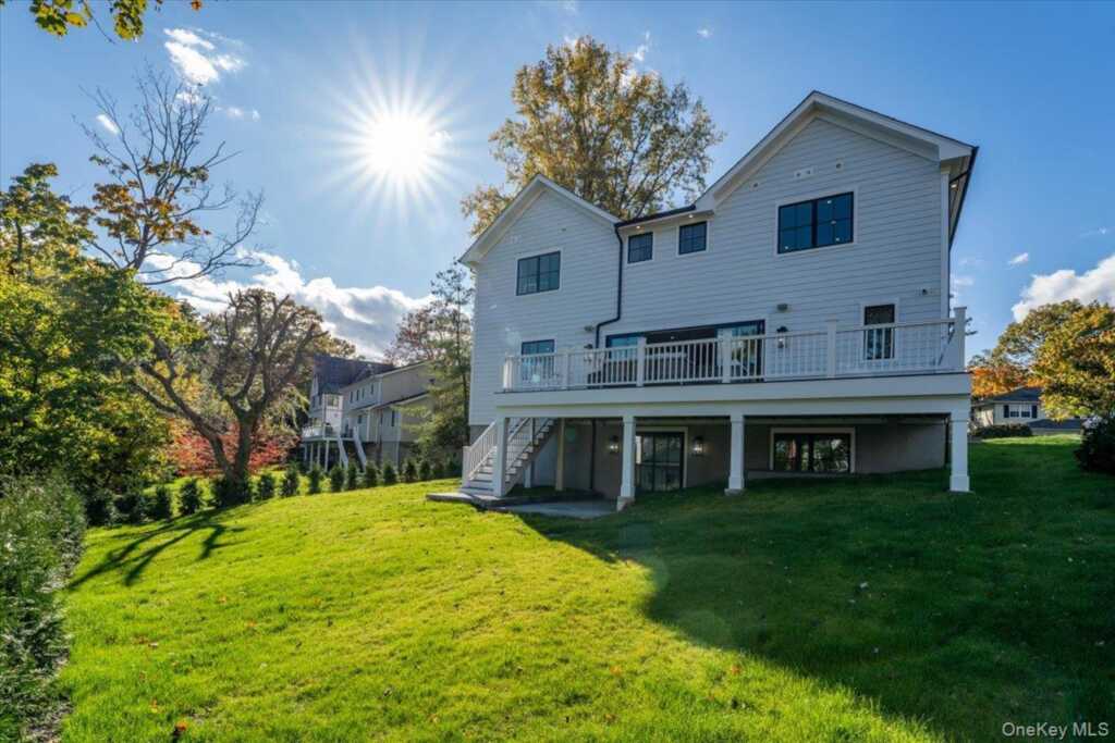 50 Franklin Avenue, Rye, NY 10580 - Photo 31 of 46