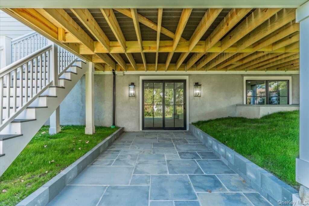 50 Franklin Avenue, Rye, NY 10580 - Photo 43 of 46