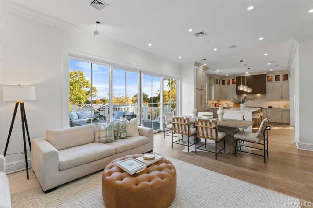 50 Franklin Avenue, Rye, NY 10580 - Photo 7 of 46