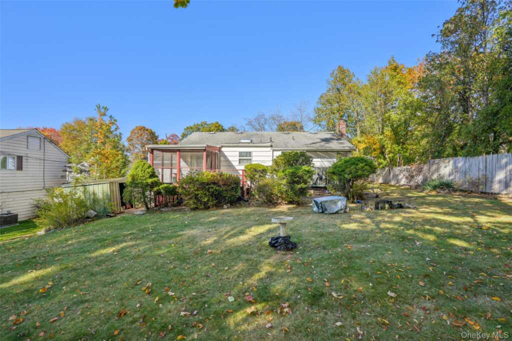 71 Dora Lane, New Rochelle, NY 10804 - Photo 40 of 41