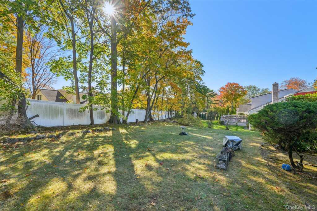 71 Dora Lane, New Rochelle, NY 10804 - Photo 41 of 41