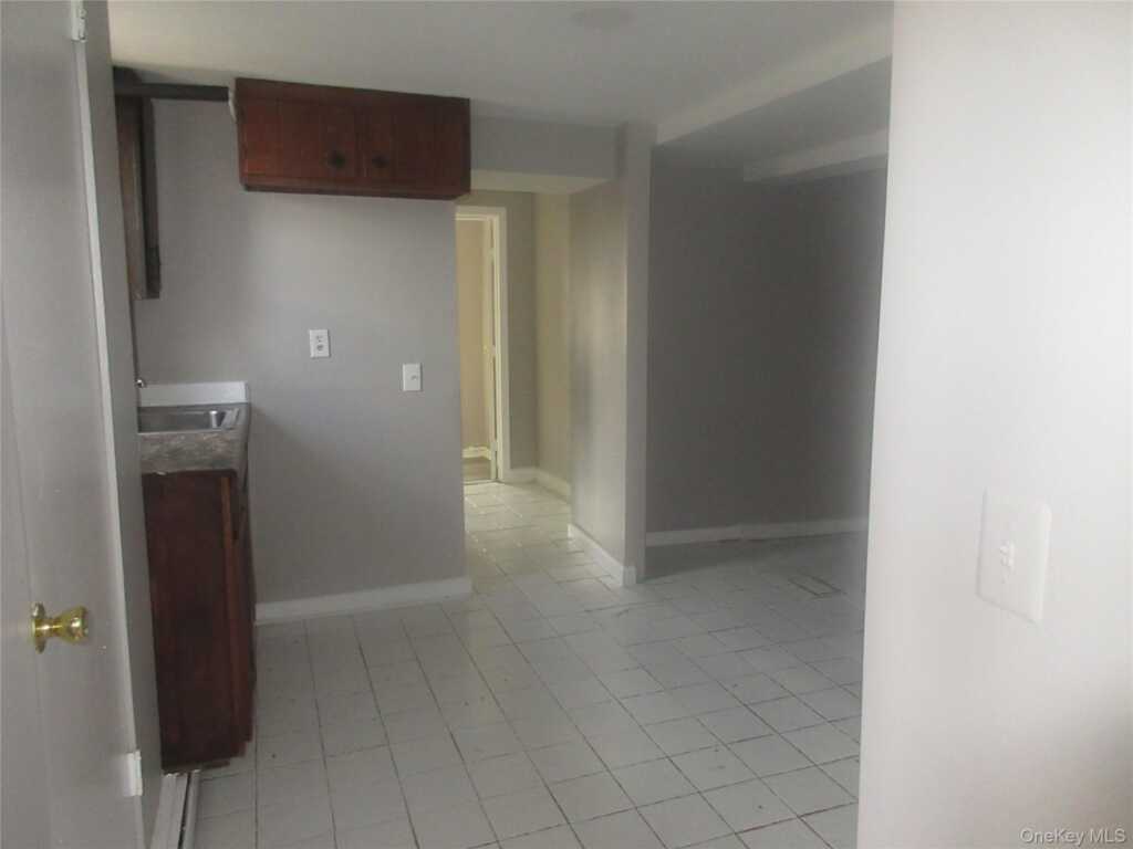 122 Liberty Drive, Stony Point, NY 10980 - Photo 10 of 32