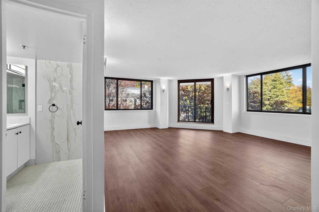 25 Rockledge Avenue, Unit #410W, White Plains, NY 10601 - Photo 18 of 38