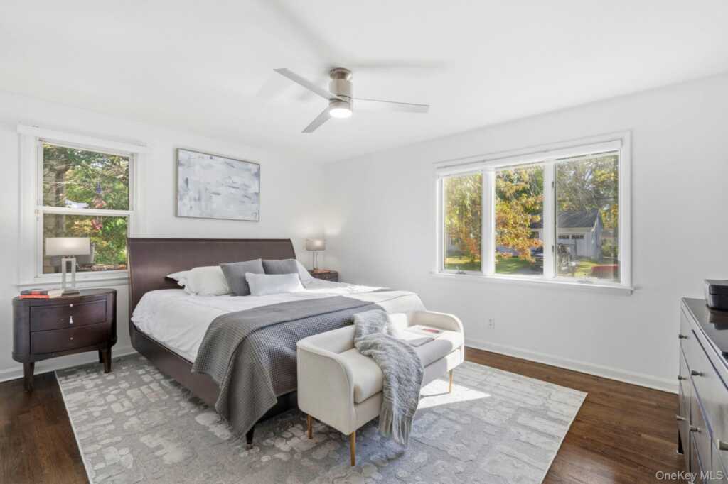 52 Rogers Drive, New Rochelle, NY 10804 - Photo 11 of 25