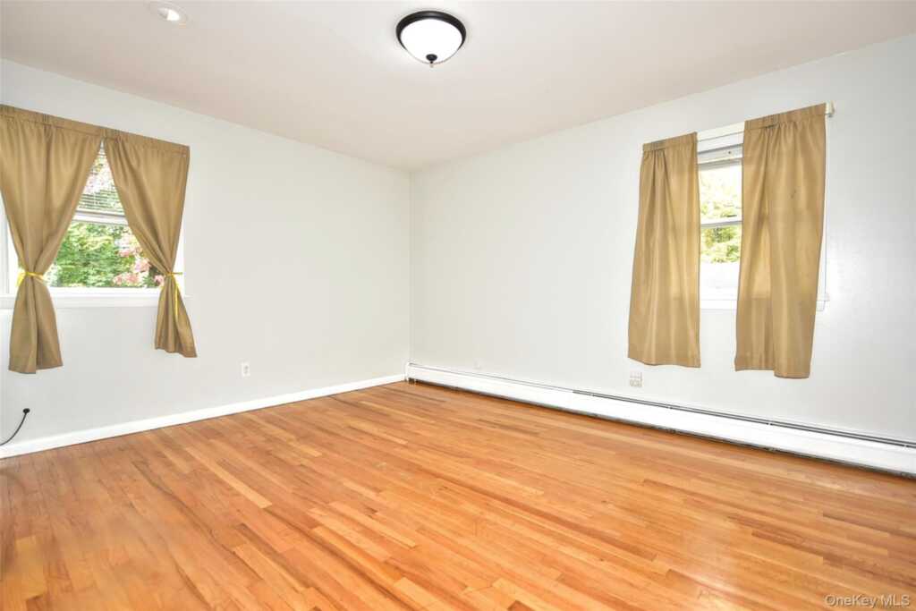 33 Hillcrest Road, Suffern, NY 10901 - Photo 16 of 39