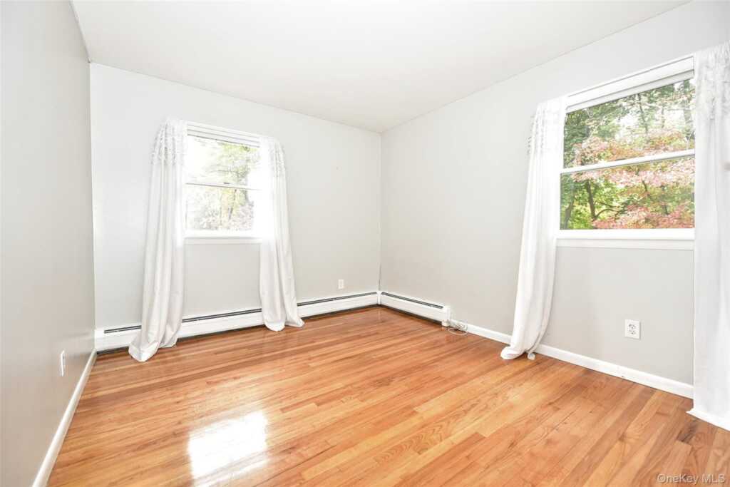 33 Hillcrest Road, Suffern, NY 10901 - Photo 18 of 39