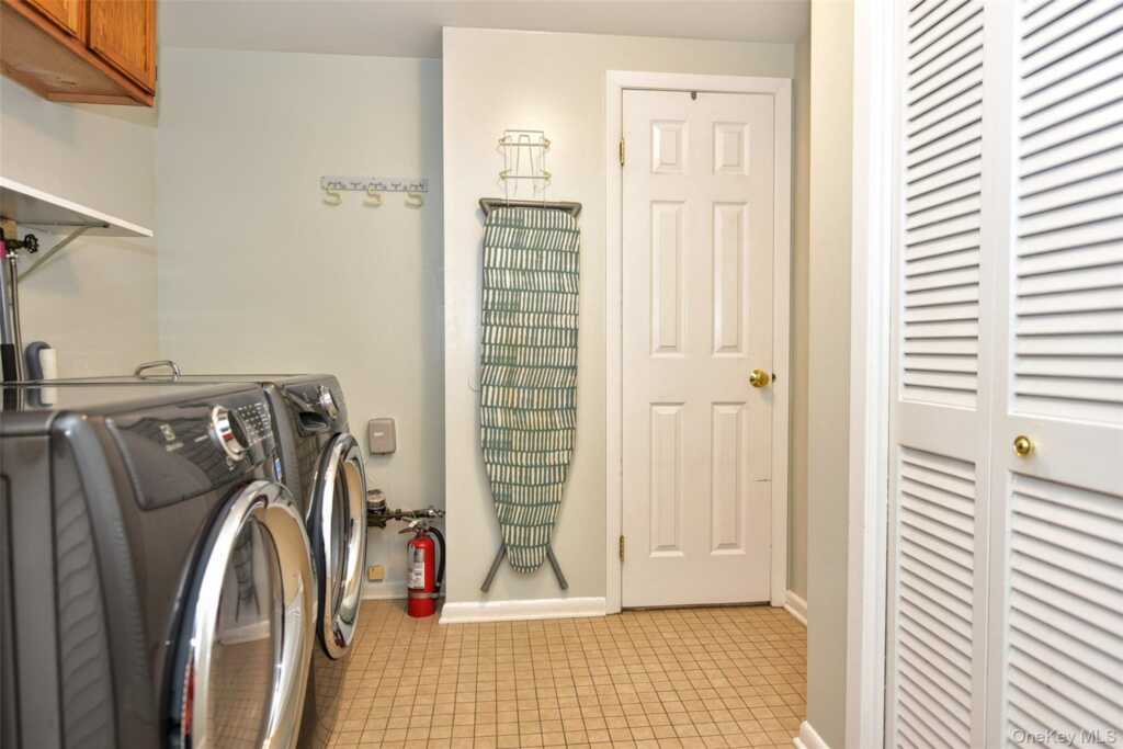 33 Hillcrest Road, Suffern, NY 10901 - Photo 29 of 39