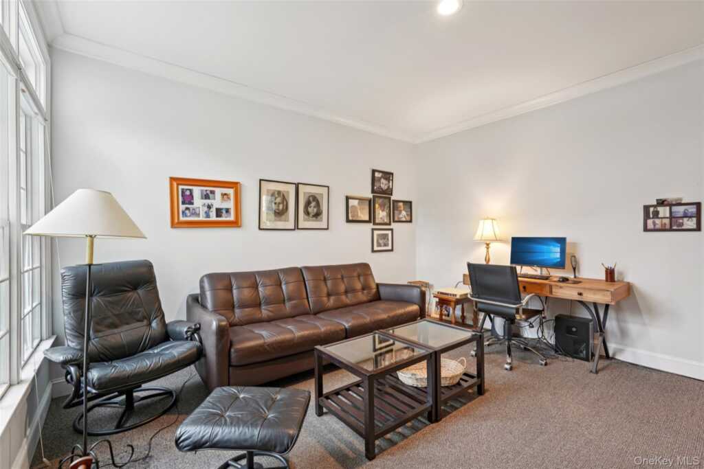 15 Arrowwood Circle, Rye, NY 10573 - Photo 19 of 31