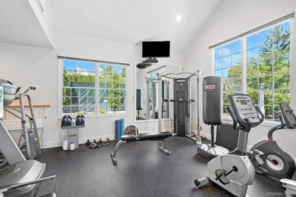 15 Arrowwood Circle, Rye, NY 10573 - Photo 29 of 31