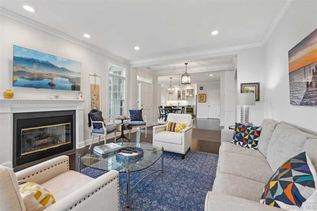 15 Arrowwood Circle, Rye, NY 10573 - Photo 5 of 31