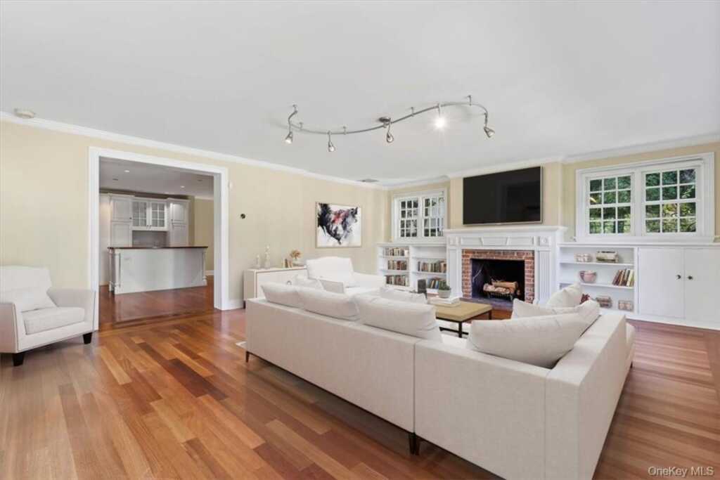 11 Billington Court, Rye, NY 10580 - Photo 15 of 39