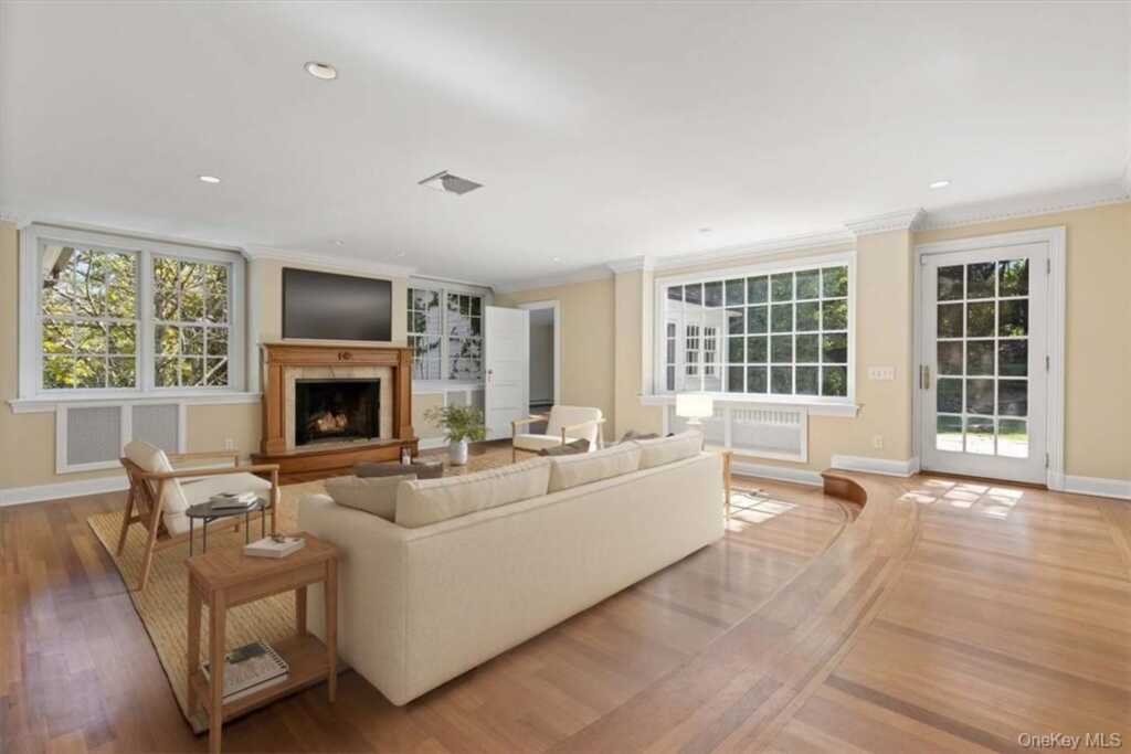 11 Billington Court, Rye, NY 10580 - Photo 6 of 39