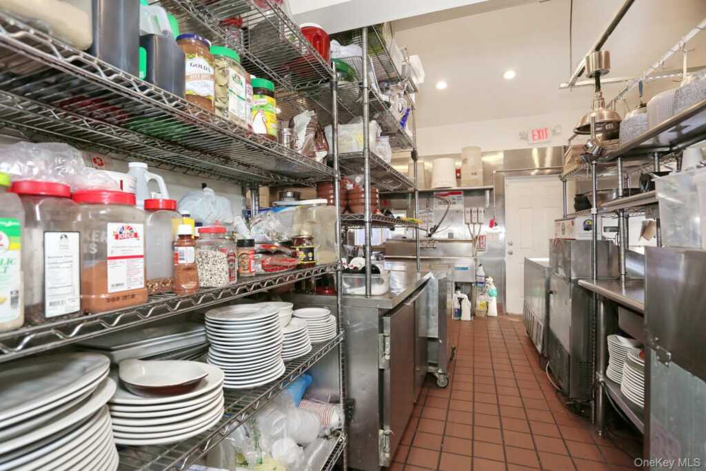 146 Liberty Drive, Stony Point, NY 10980 - Photo 15 of 31