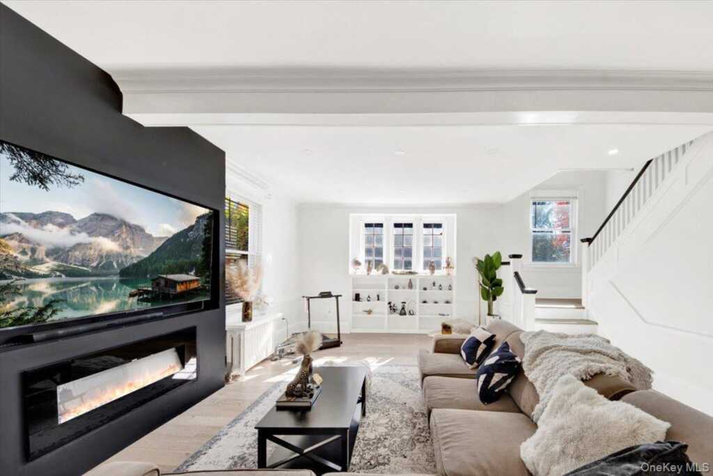 1 Slocum Street, New Rochelle, NY 10801 - Photo 17 of 49