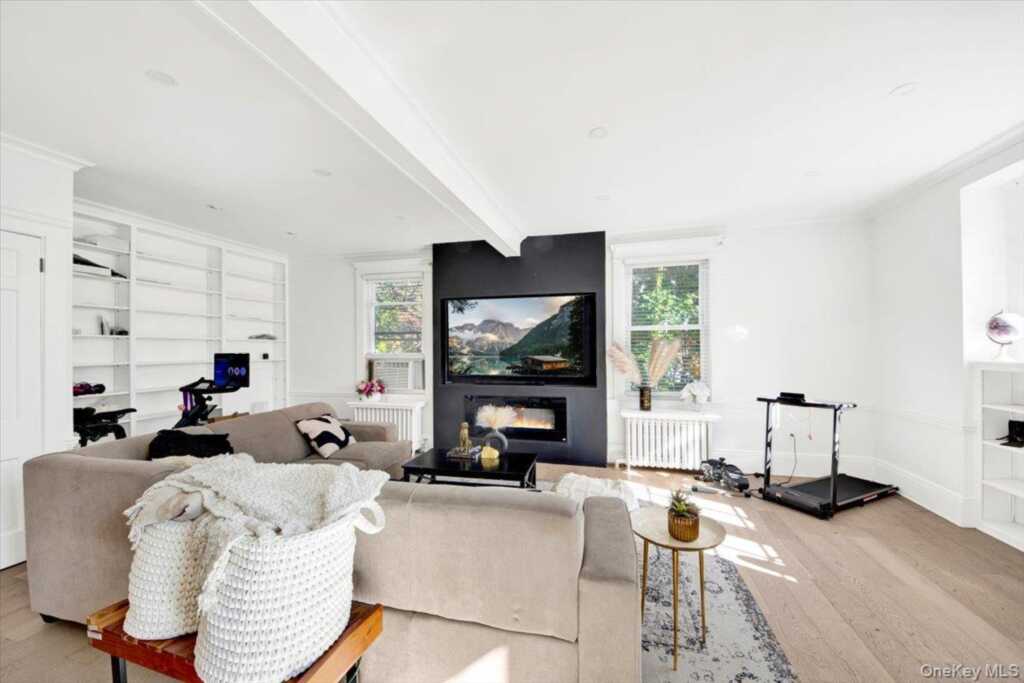 1 Slocum Street, New Rochelle, NY 10801 - Photo 18 of 49