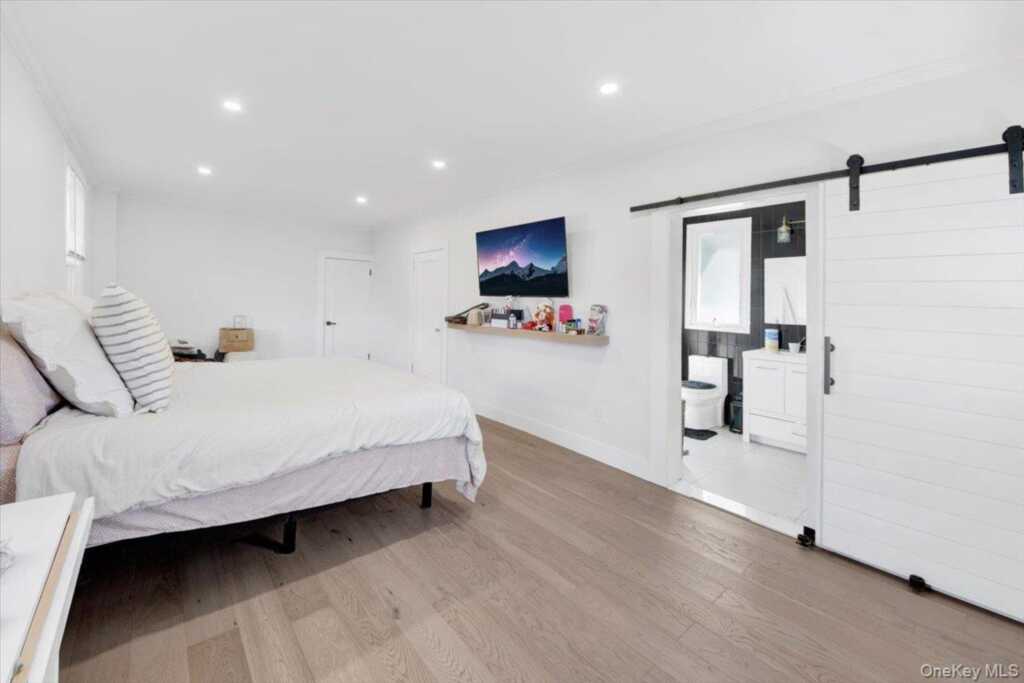 1 Slocum Street, New Rochelle, NY 10801 - Photo 28 of 49