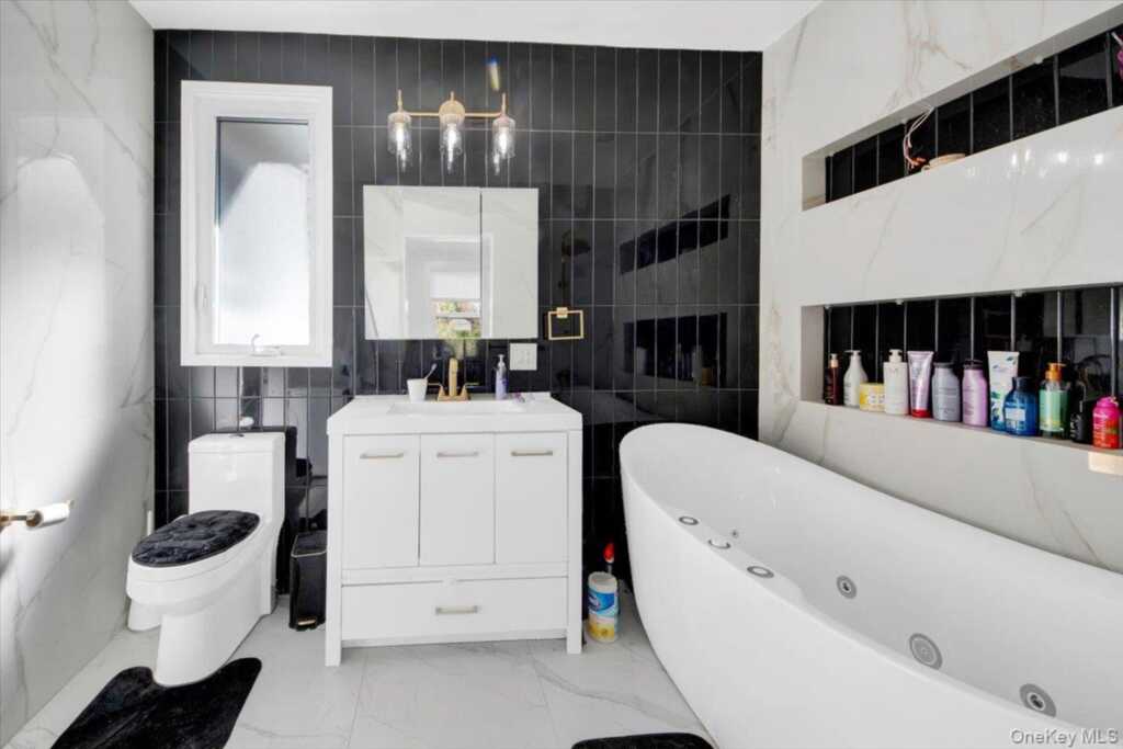 1 Slocum Street, New Rochelle, NY 10801 - Photo 29 of 49