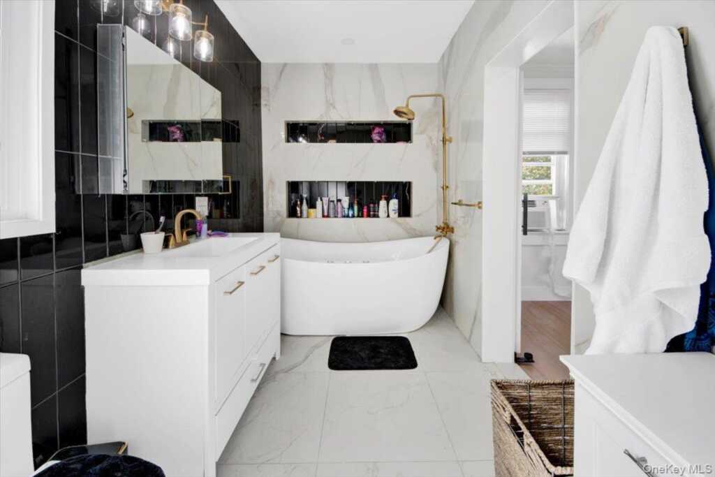 1 Slocum Street, New Rochelle, NY 10801 - Photo 30 of 49