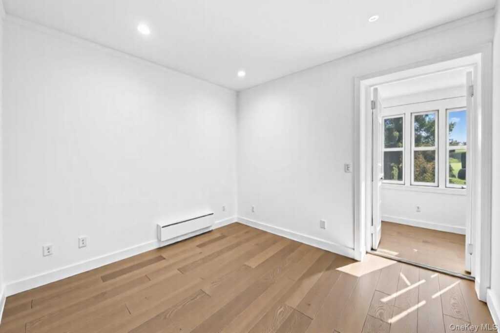 1 Slocum Street, New Rochelle, NY 10801 - Photo 32 of 49