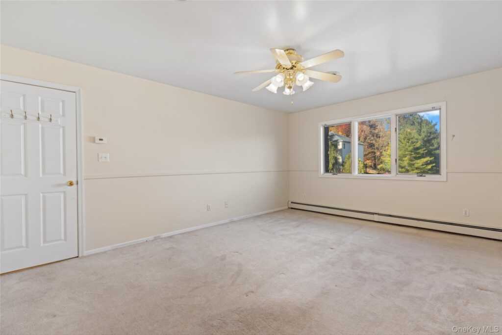 13 Mesa Place, Nanuet, NY 10954 - Photo 14 of 26