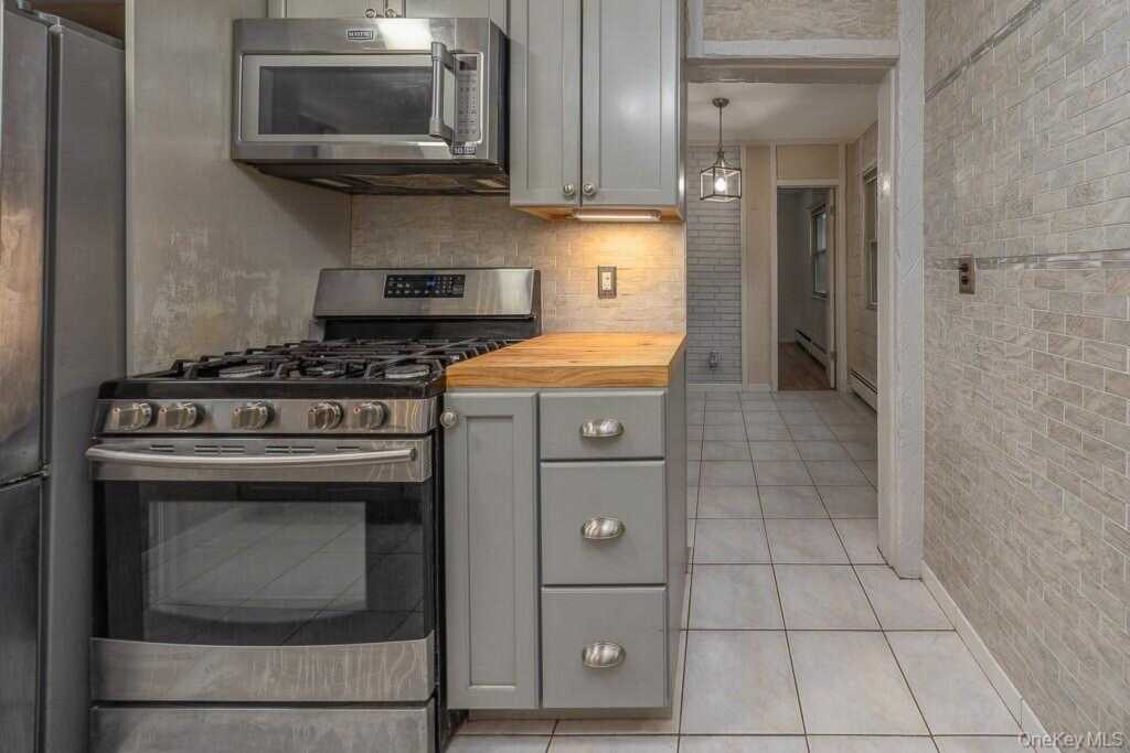 151 High Avenue, Unit #1, Nyack, NY 10960 - Photo 6 of 18