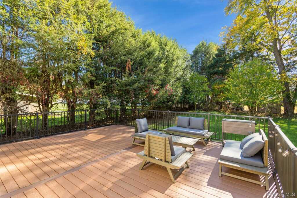 5 Brookside Avenue, New City, NY 10956 - Photo 35 of 48