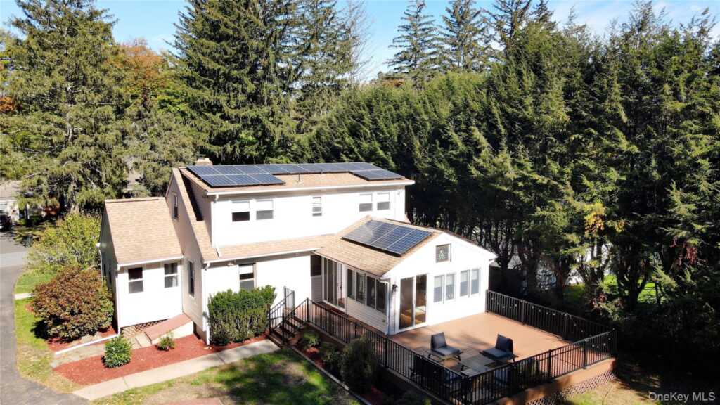 5 Brookside Avenue, New City, NY 10956 - Photo 38 of 48