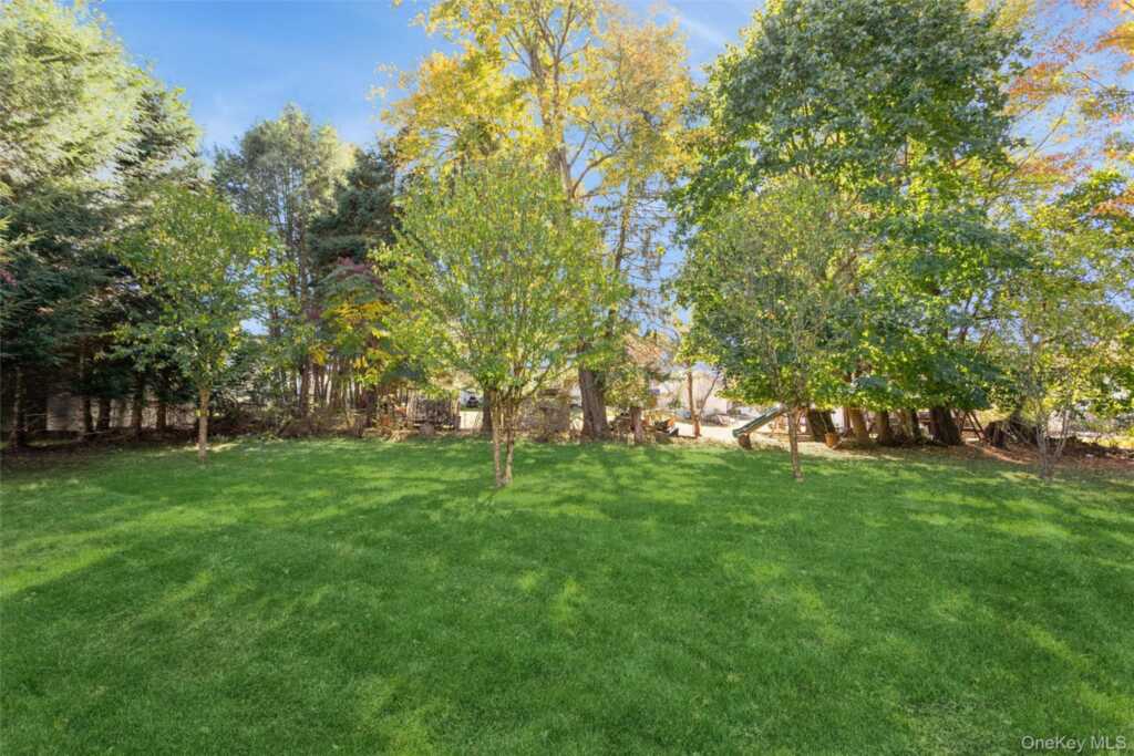 5 Brookside Avenue, New City, NY 10956 - Photo 42 of 48