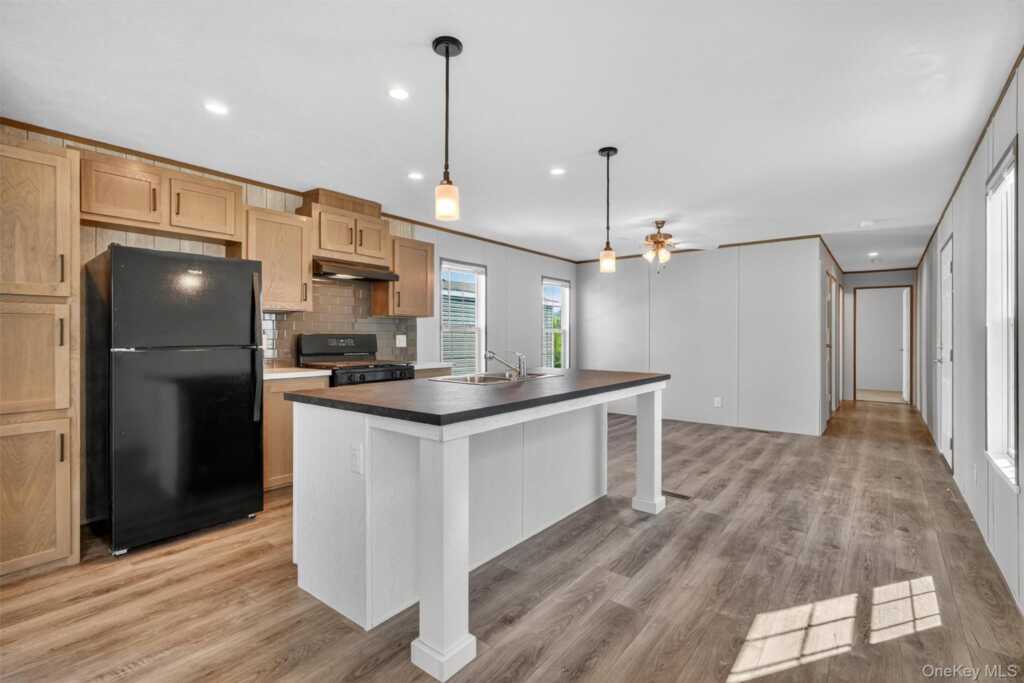 30 Ba Mar Drive, Stony Point, NY 10980