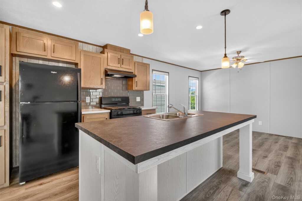 30 Ba Mar Drive, Stony Point, NY 10980 - Photo 6 of 44