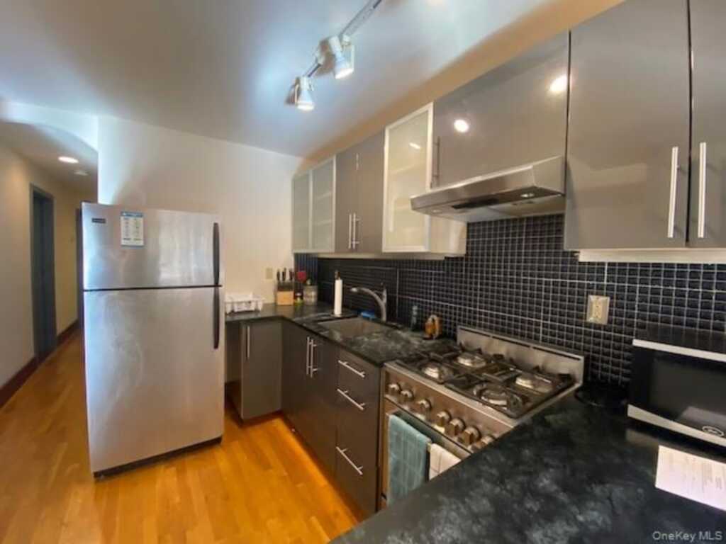 235 Piermont Avenue, Unit #2, Piermont, NY 10968 - Photo 9 of 16