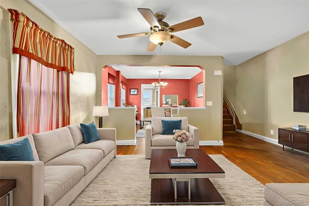 17 Mount Joy Place, New Rochelle, NY 10801 - Photo 3 of 21