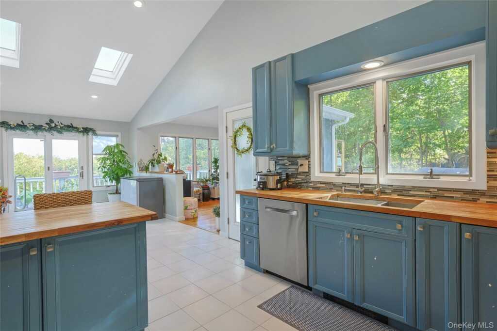 1150 Route 9W, Nyack, NY 10960 - Photo 14 of 48