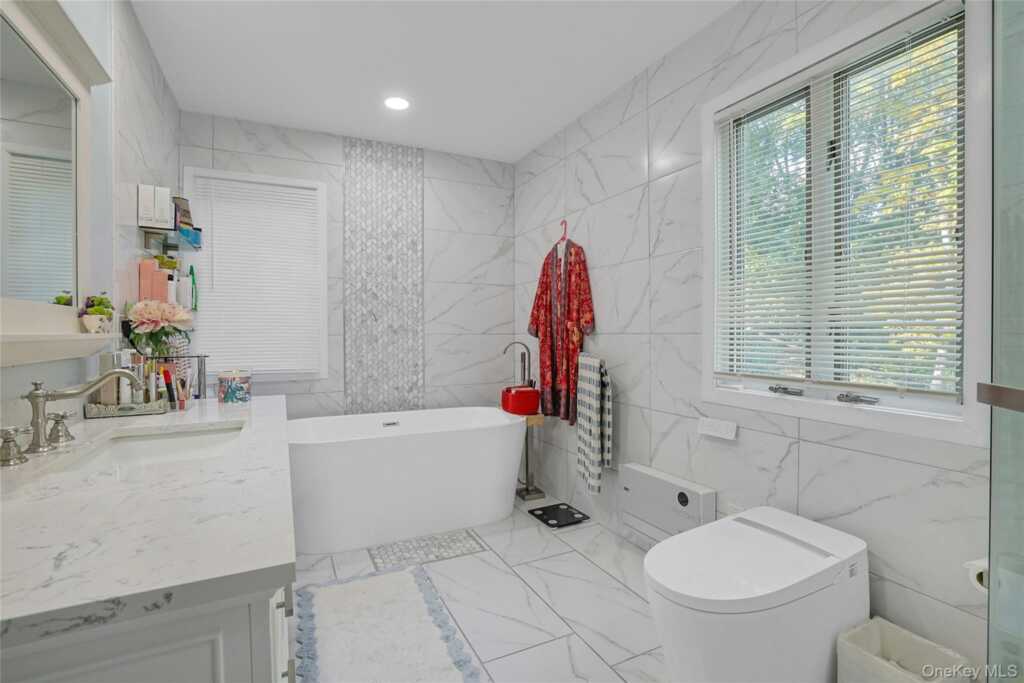 1150 Route 9W, Nyack, NY 10960 - Photo 23 of 48