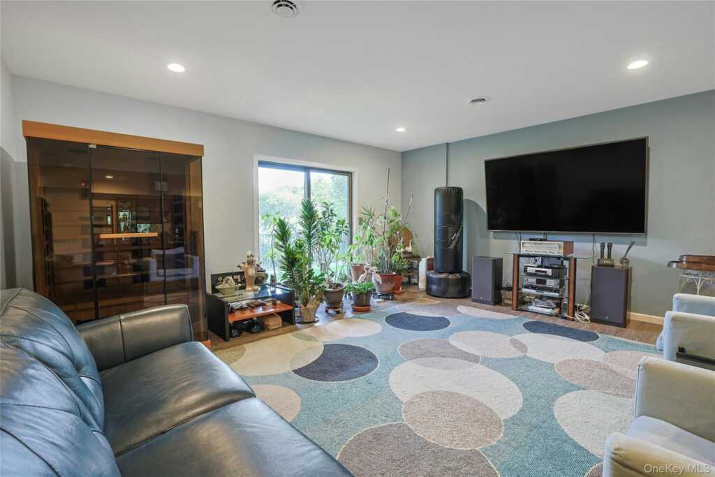 1150 Route 9W, Nyack, NY 10960 - Photo 30 of 48